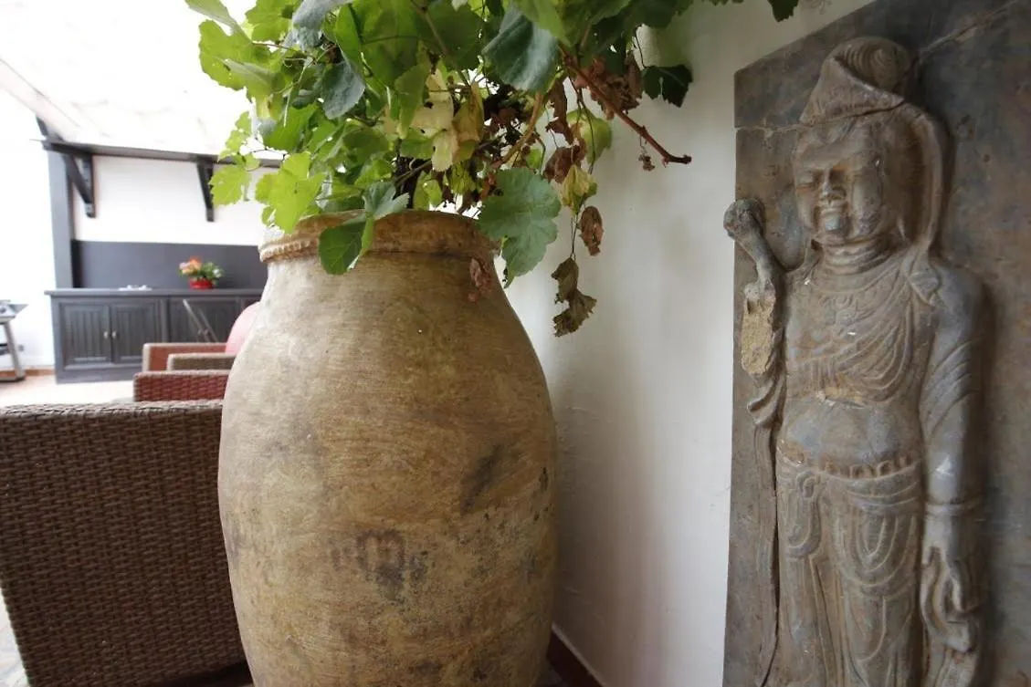 Apartamento Terraza Tailandia Sevilla España