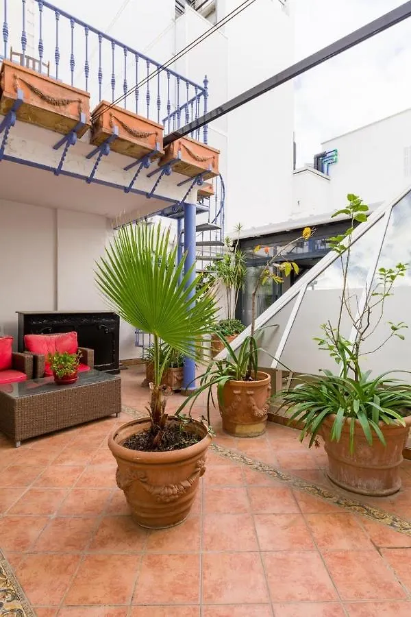 Apartamento Terraza Tailandia Sevilla España