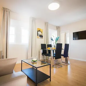 https://holidays2malaga-calle-nueva-comfort.hotelsinnerja.org